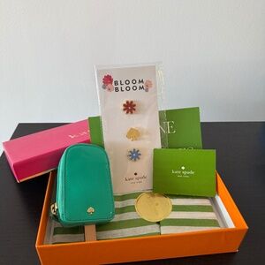 Lightly used - Authentic KATE SPADE Popsicle Coin Purse + Pin Set in gift box